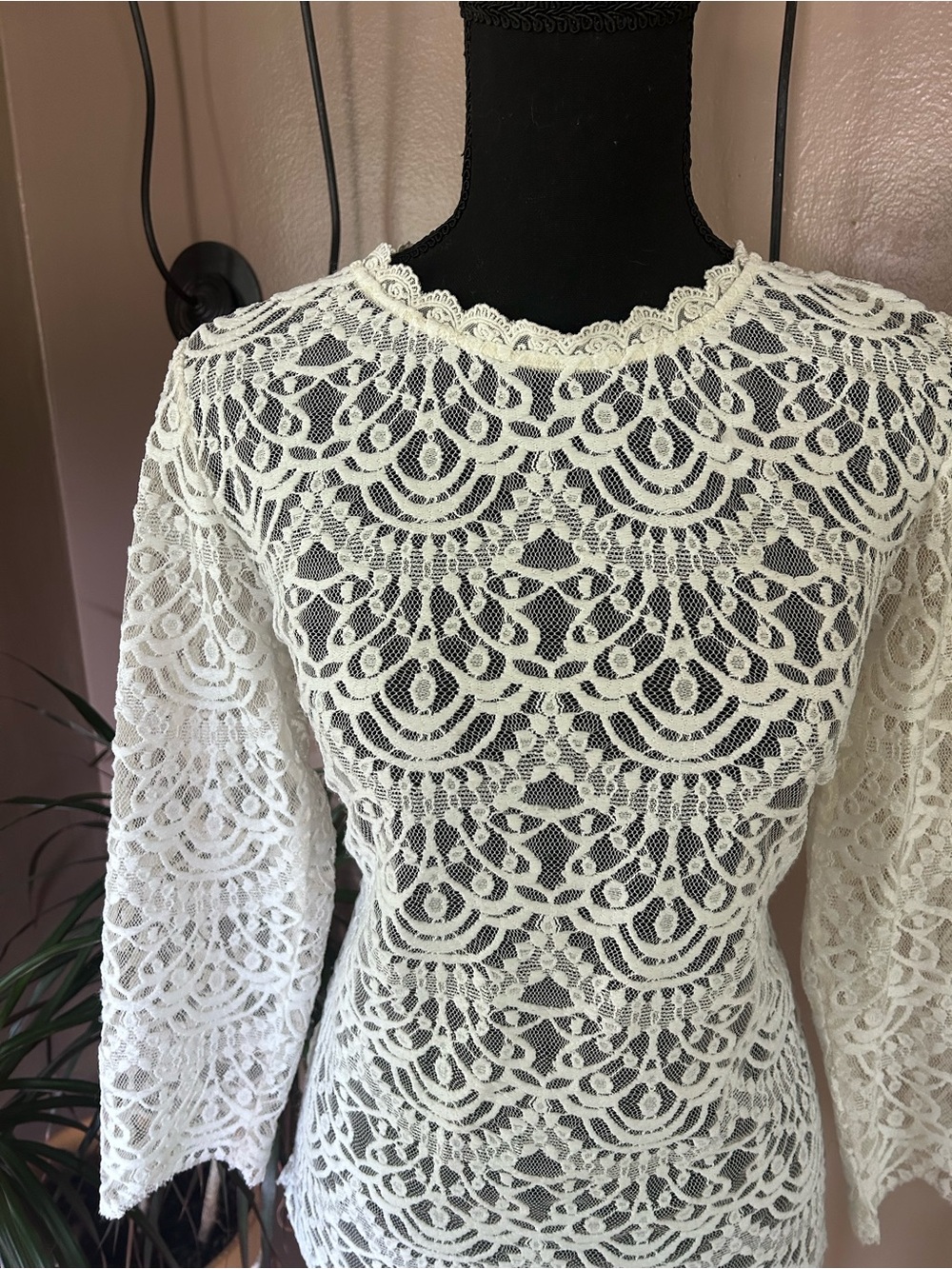 Altar'd State Lace Grace Top Sz Medium